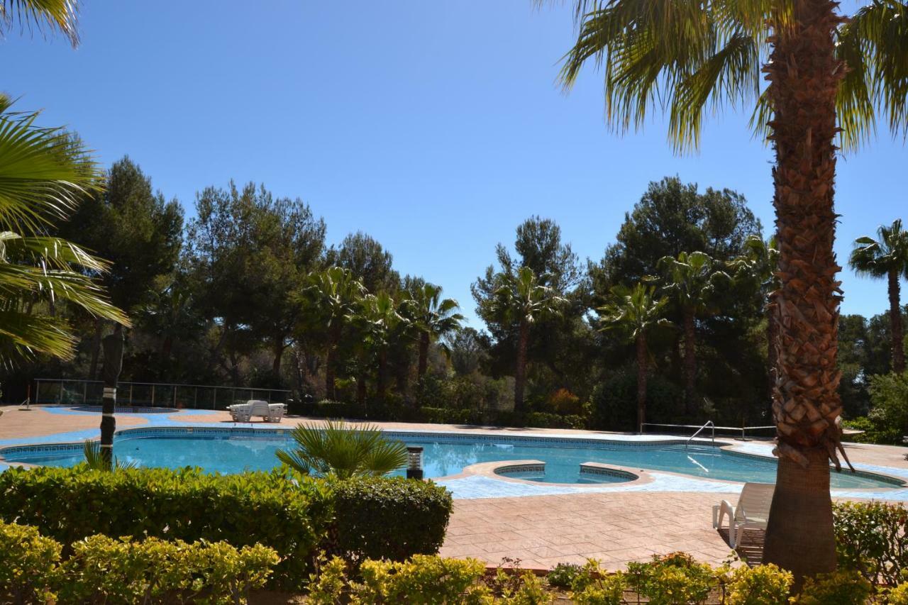 Lovely Familiar Apartment With Pool In Cap Salou Exterior foto