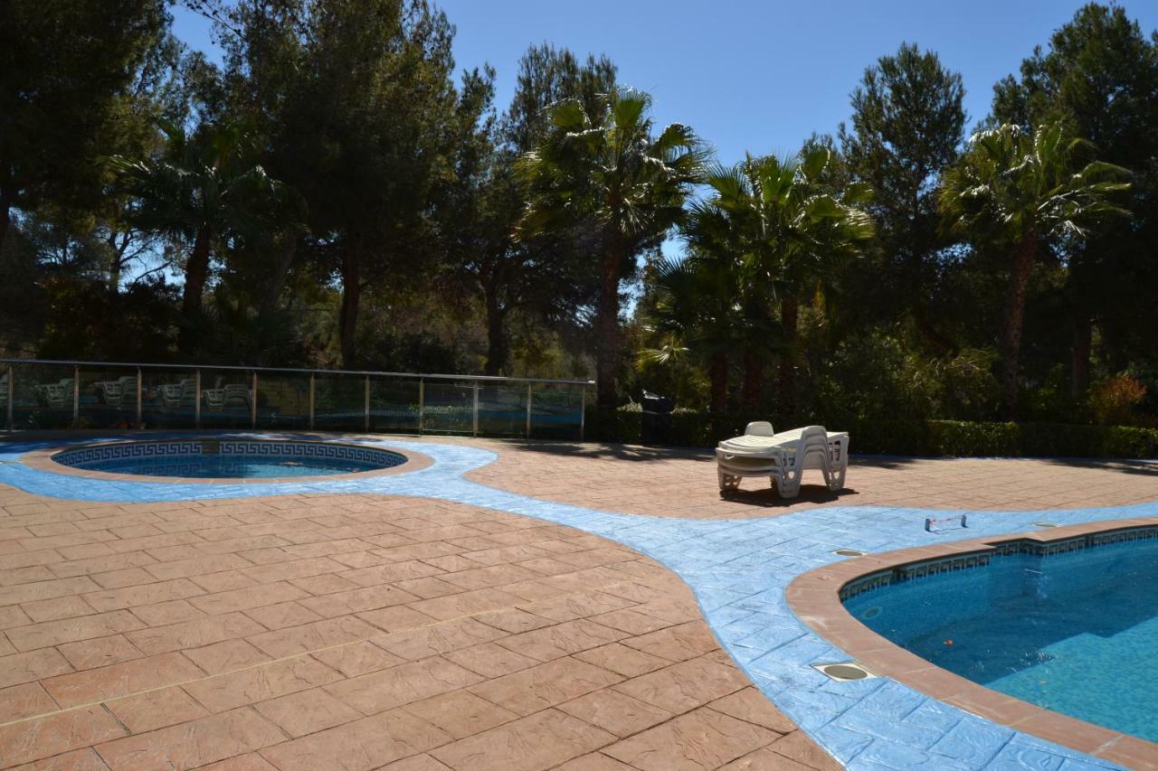 Lovely Familiar Apartment With Pool In Cap Salou Exterior foto