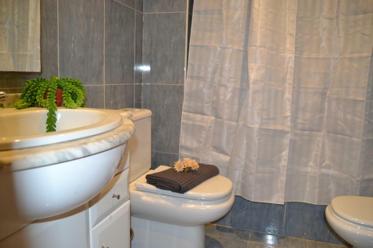 Lovely Familiar Apartment With Pool In Cap Salou Exterior foto